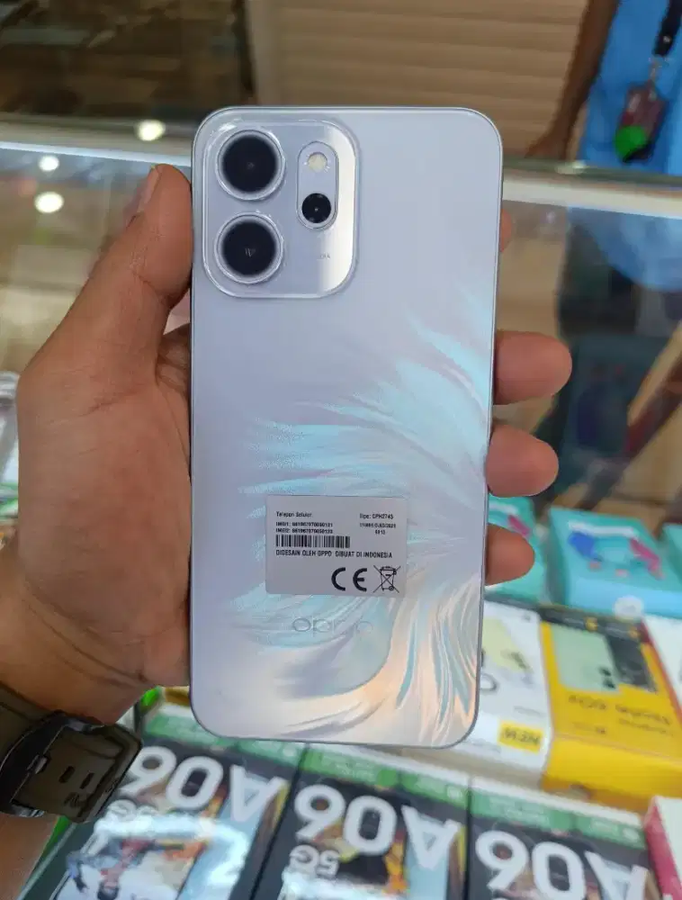 Oppo reno 14F 5G, bisa cash dan cicilan cukup KTP