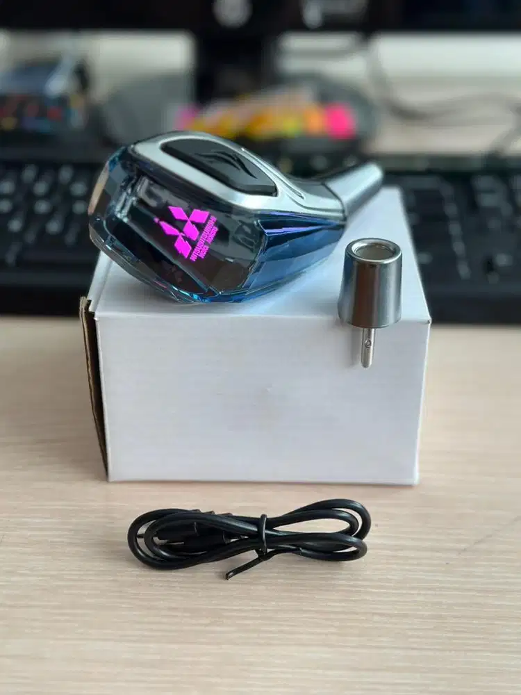 Knob Kristal Perseneling Mitsubishi