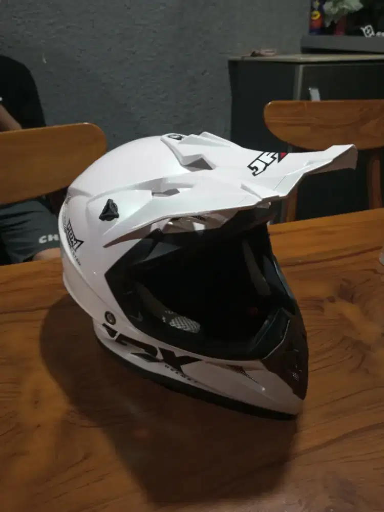 Helm Jpx Full Face FOX1 Solid Pearl White