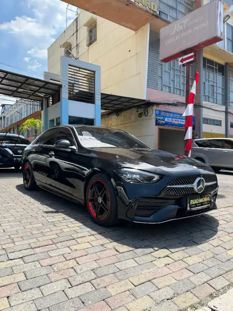 (Odo 14,000an) MERCY C300 AMG LINE 2023
