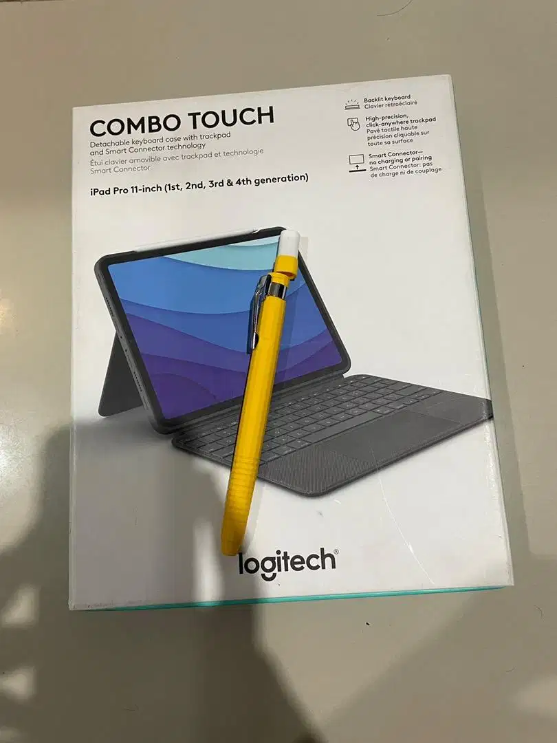 Nego Keyboard dan Case Logitech Combo Touch Ipad Pro