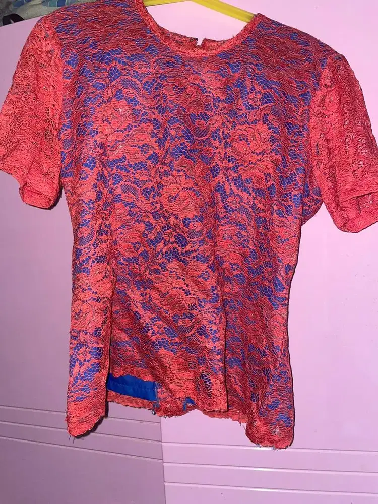 Atasan kebaya di jahit