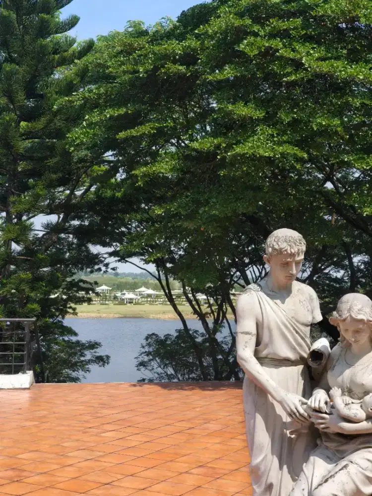 San Diego Hills Memorial Park - Cherry Blossom Pemakaman Tionghoa