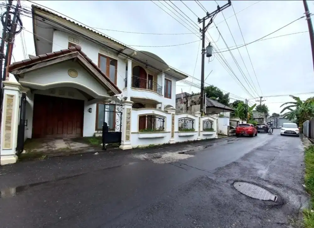 Jual Rumah Jalan Kaliurang Dekat UGM