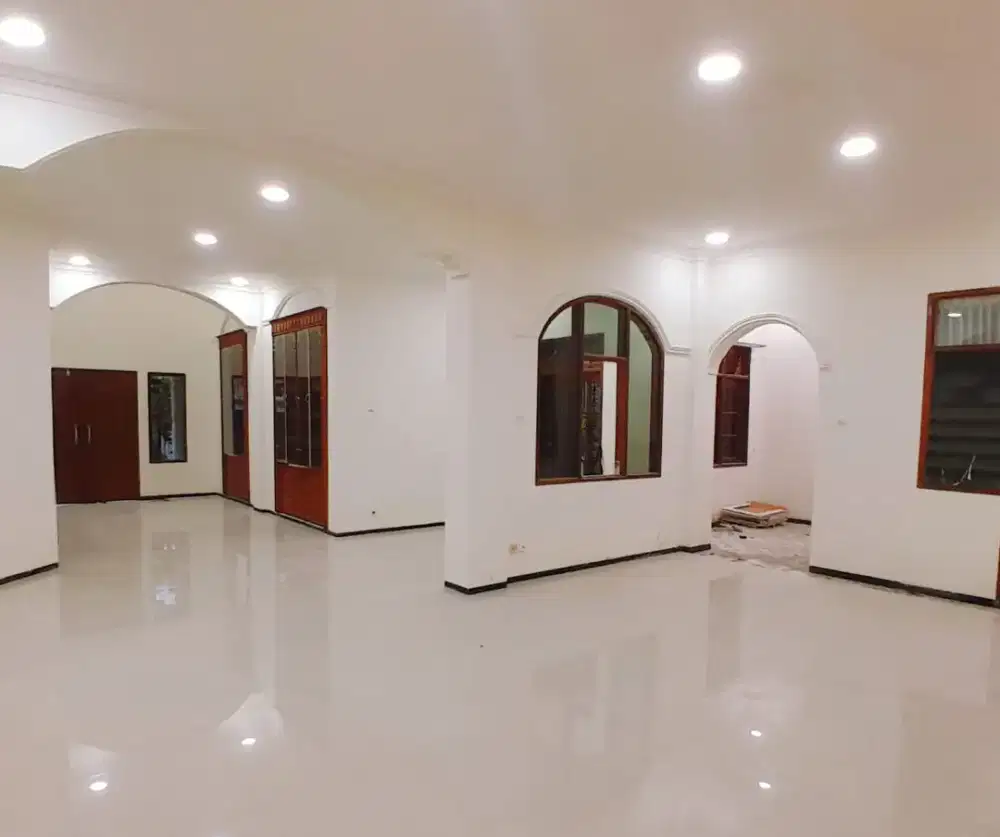 Murah dijual rumah mewah full renovasi ngesrep tembalang jatingaleh