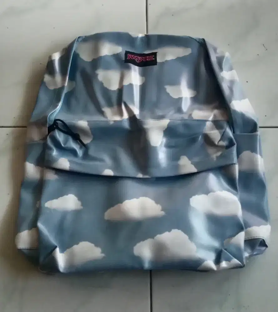 Tas rangsel anti air