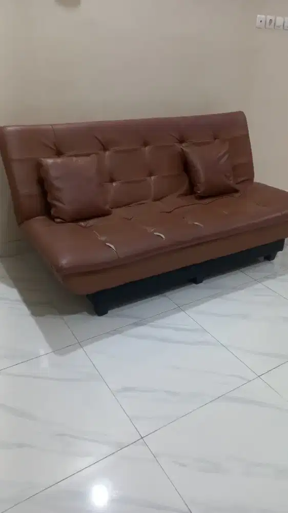 Sofa minimalis modern