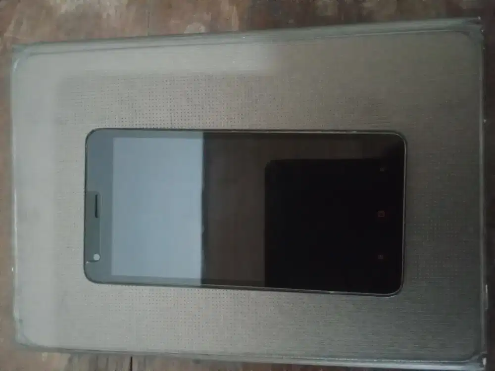 Dijual xiaomi redmi 2