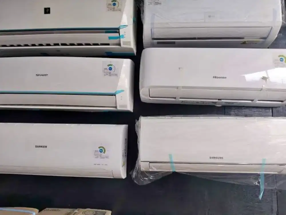 AC 1/2 lowwat like new