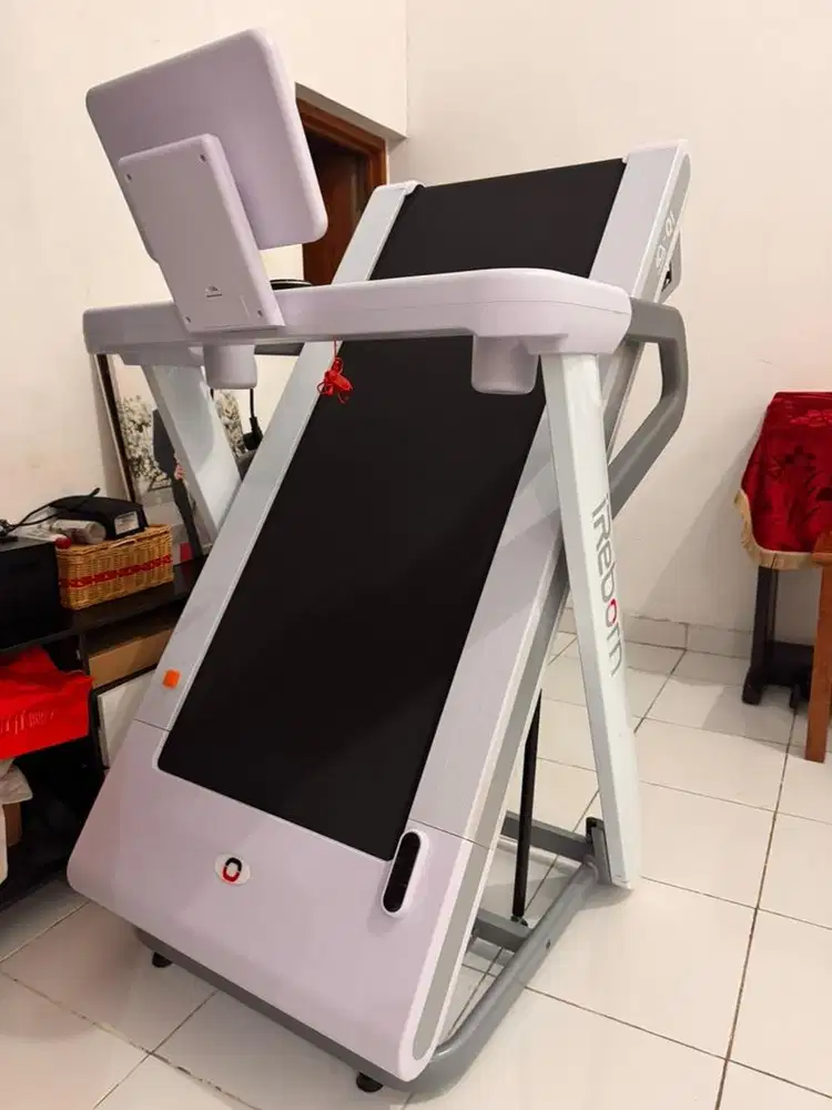 Treadmill Elektrik Alat Fitness i Reborn Quantum Q 1 Smart Treadmill