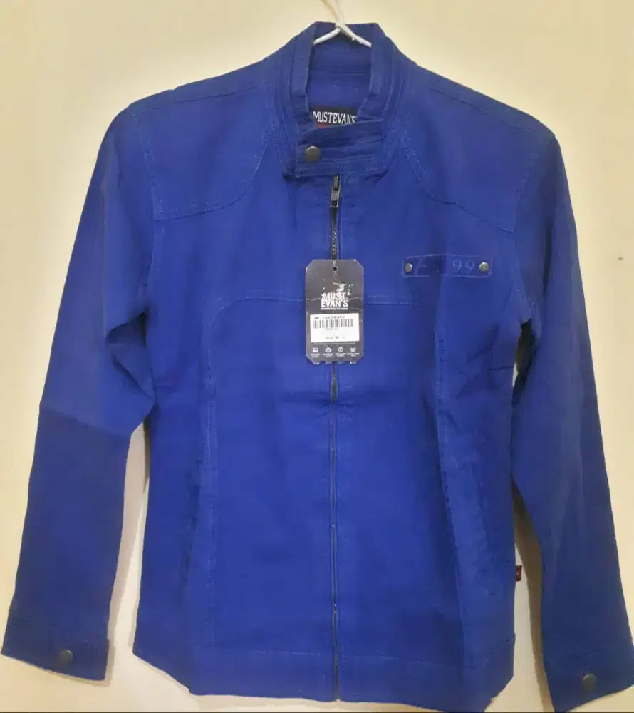 Jaket Wanita Size M Baru