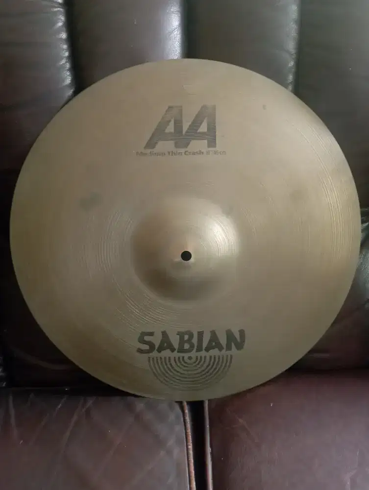 Cymbal Sabian AA Series Crash 18
