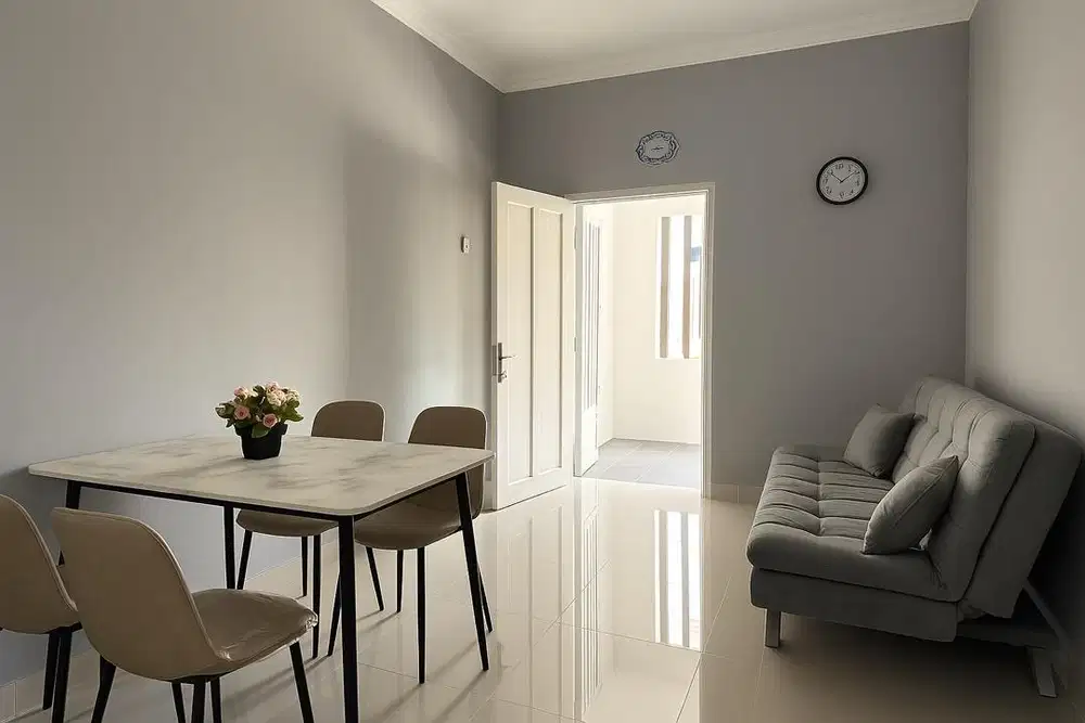 Disewakan rumah baru furnish