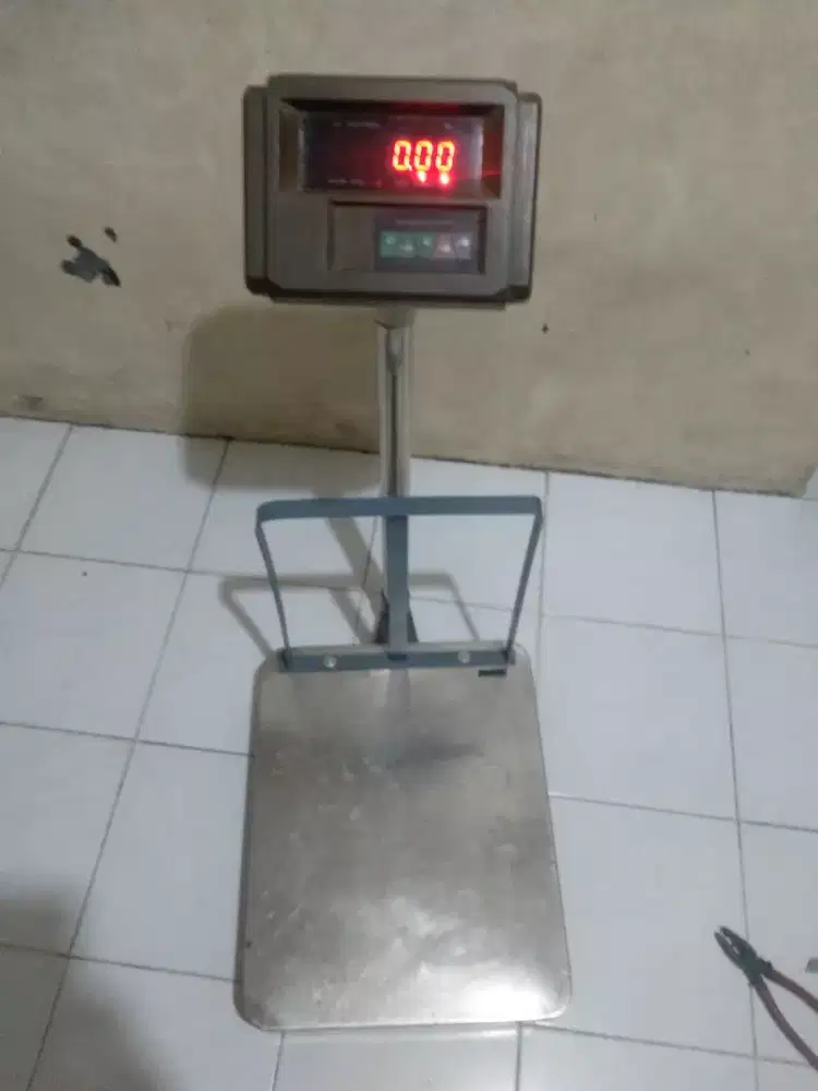 Timbangan digital 150kg