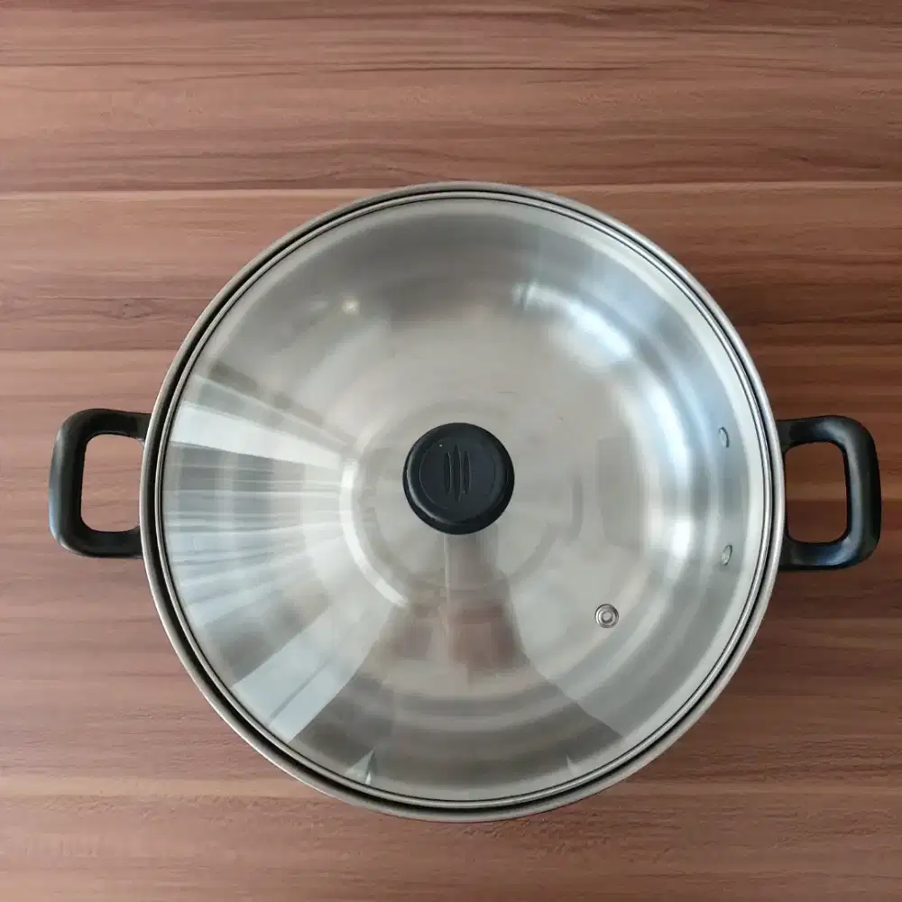 Kompor listrik modena baru