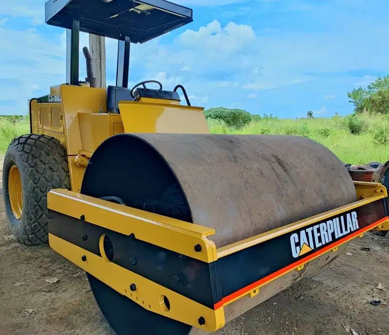 Dijual Compactor/Vibro Caterpillar CS533C
