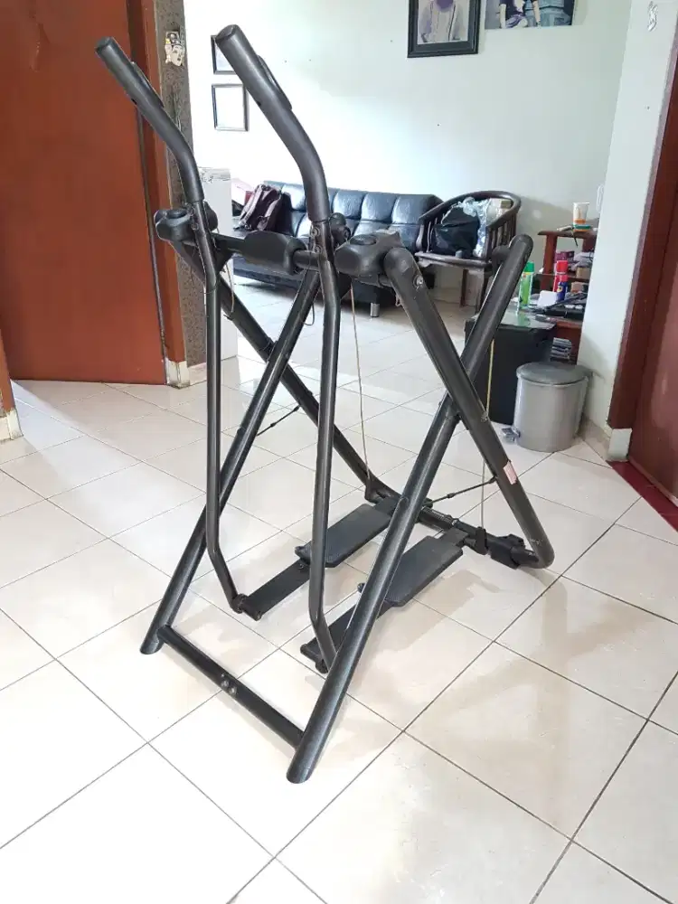 Airwalker Alat Fitness