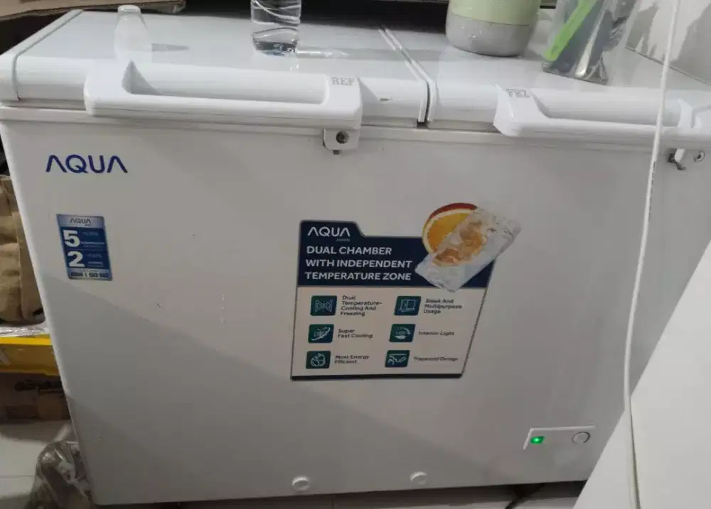 Chiller dan freezer Aqua 305 DC Chest Freezer Box 301 L