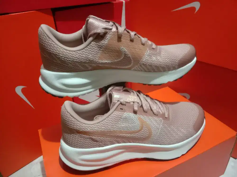 nike original women's