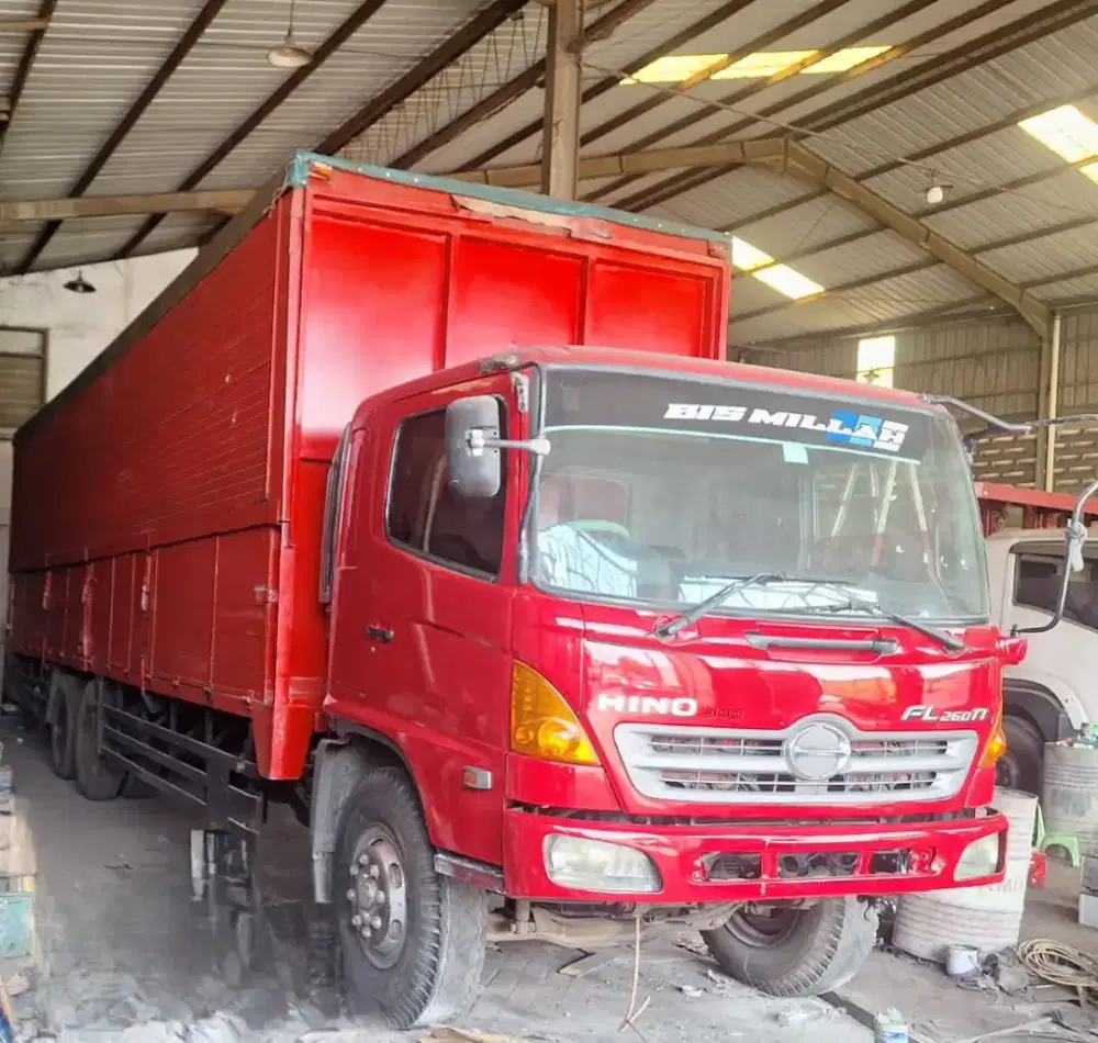 Hino FL260JW Wing box 2013 #Truk tronton wingbox