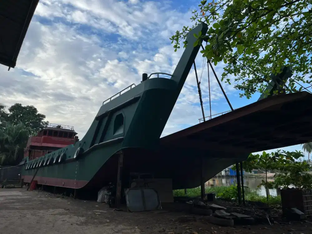 Di Jual Kapal LCT 350 DWT Tahun 2025 New