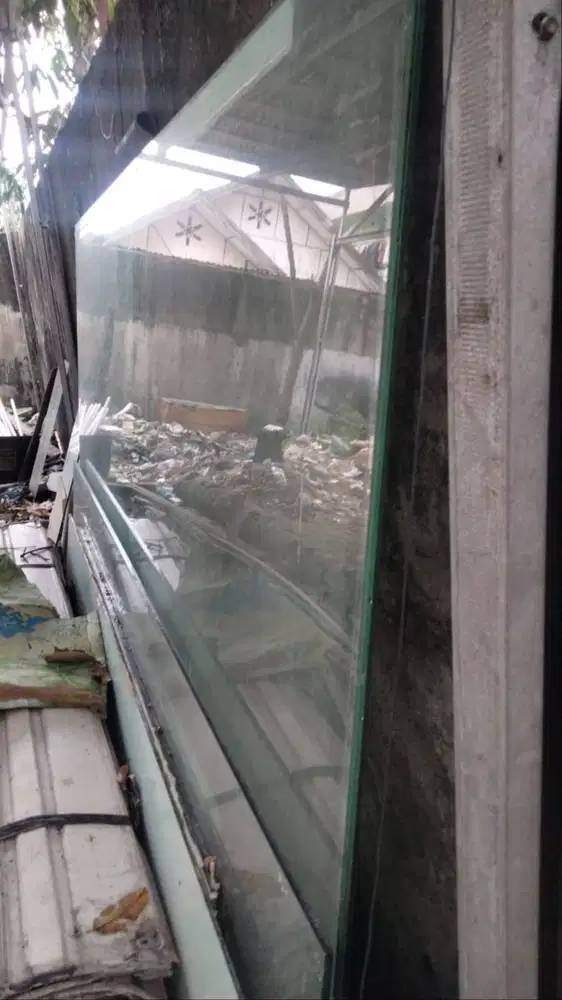 Kaca polos bekas ruko tebal 10mm  jual murah