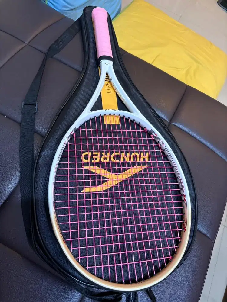 Raket Tennis Hundred