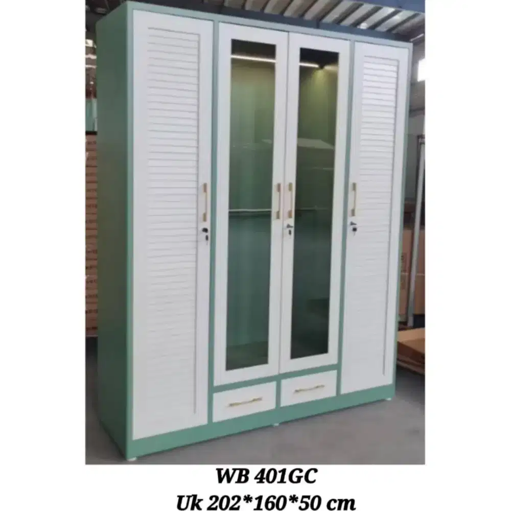 Lemari besi 4 pintu