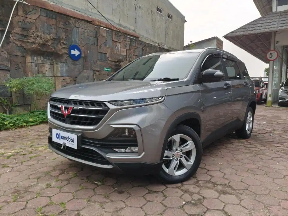 Wuling Almaz  1.5 Smart Enjoy 7-Seater Bensin-AT 2019 Abu