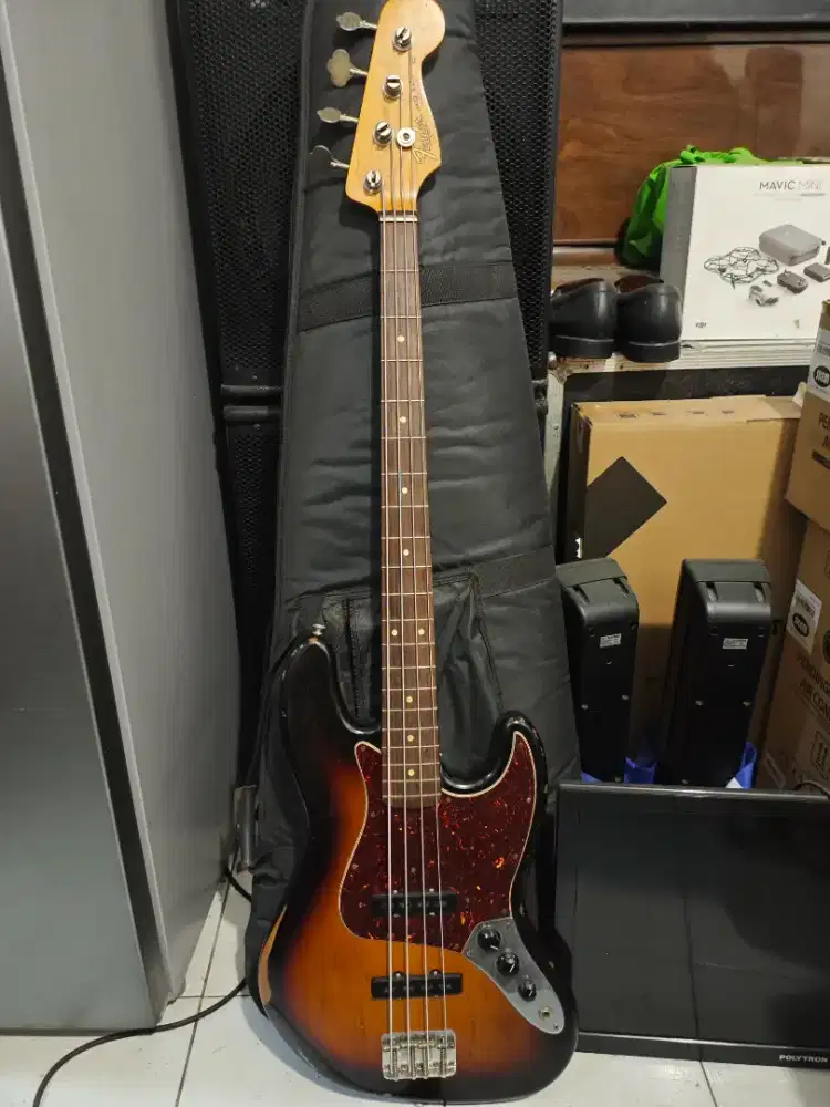 Bass Fender Jazz Bass Road Worn th.2013 Original