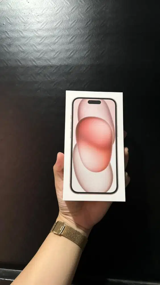 Iphone 15 128 NEW SEGEL BOX