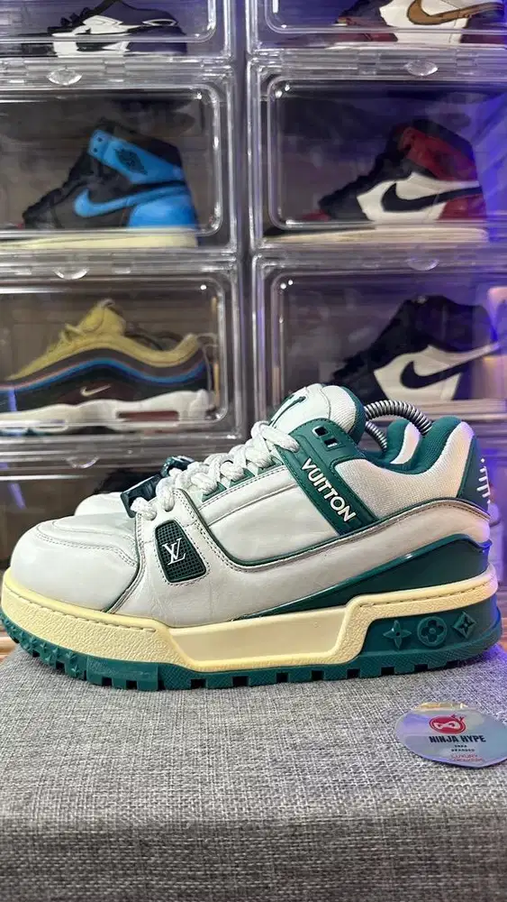 LOUIS VUITTON TRAINER MAXI SNEAKERS WHITE GREEN