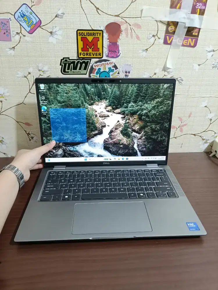 Laptop Dell Latitude 7450 Intel ultra 7 155u 16/1Tb Ssd Touchscreen