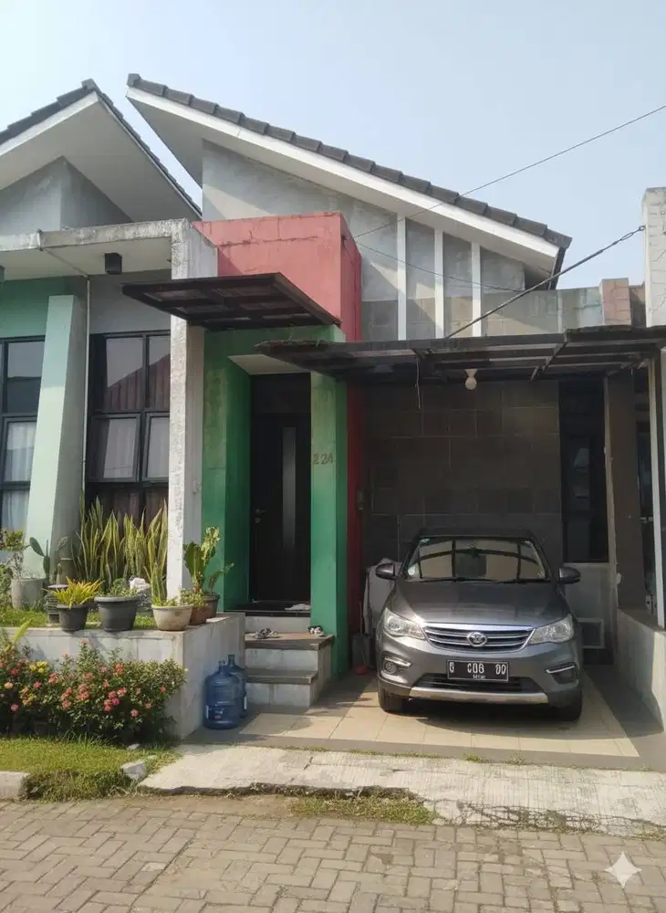 DIJUAL CEPAT Rumah di SSP Sariwangi Bandung Barat, Lingkungan Nyaman