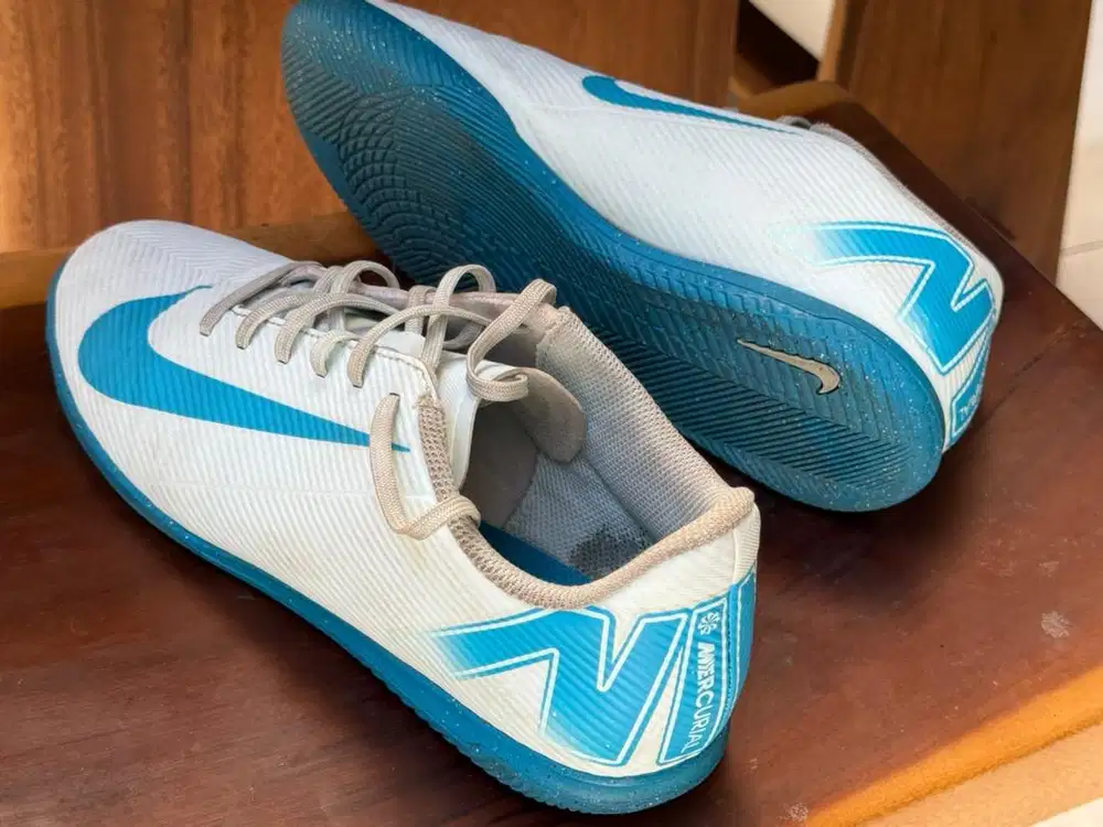Sepatu FUTSAL NIKE ORI 100%