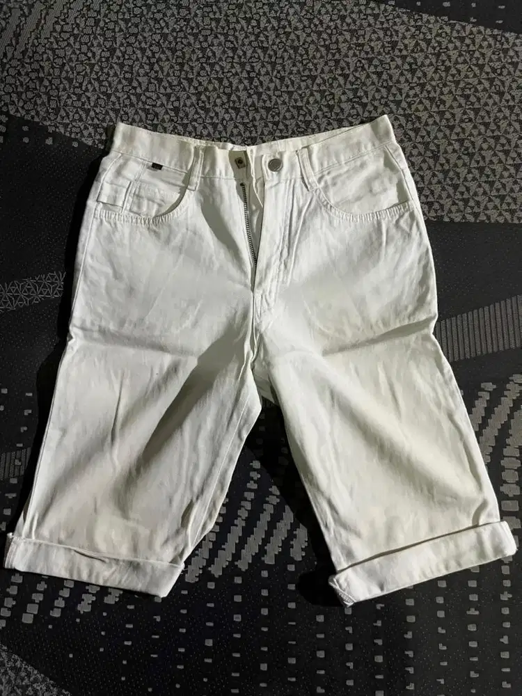 Celana pendek pria full katun twill