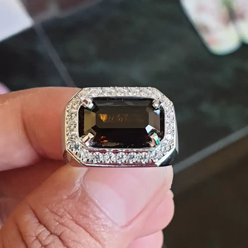 Natural Dravite Tourmaline 4.84 crt