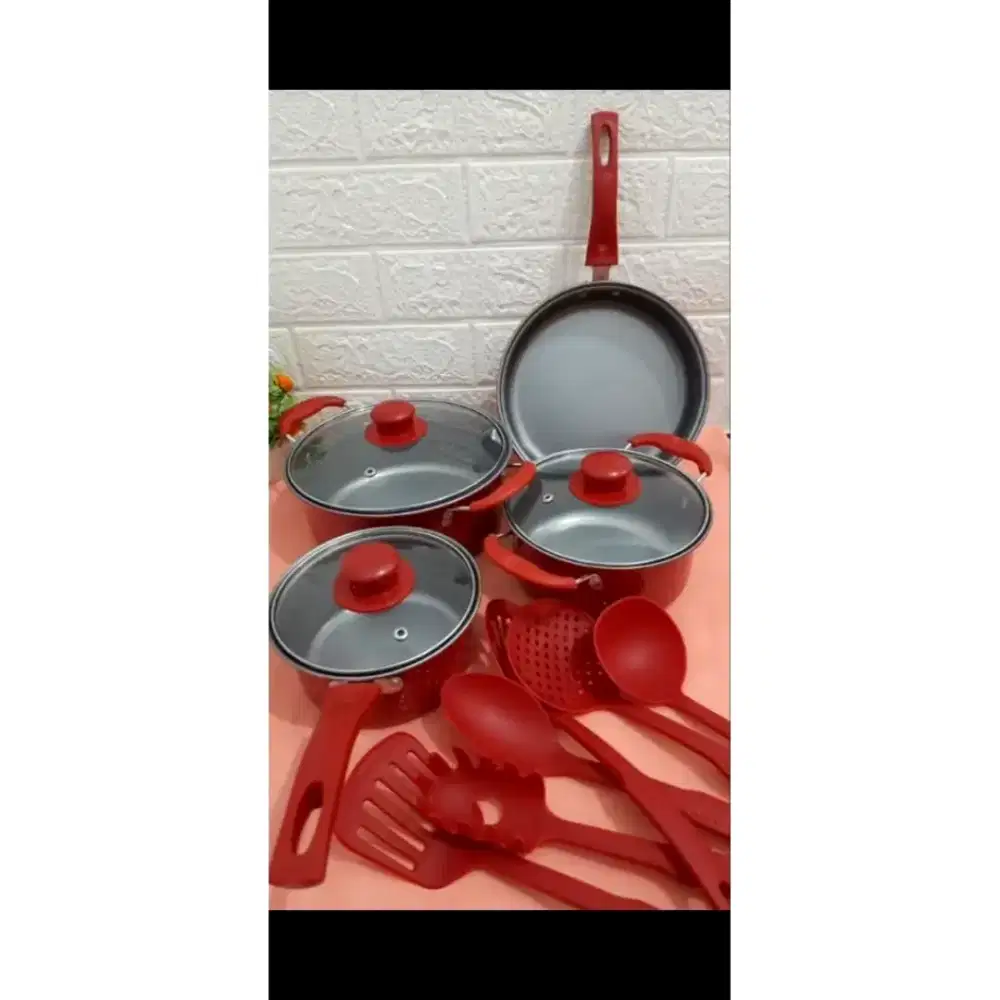 Di jual Panci set spatula teflon (BARU)