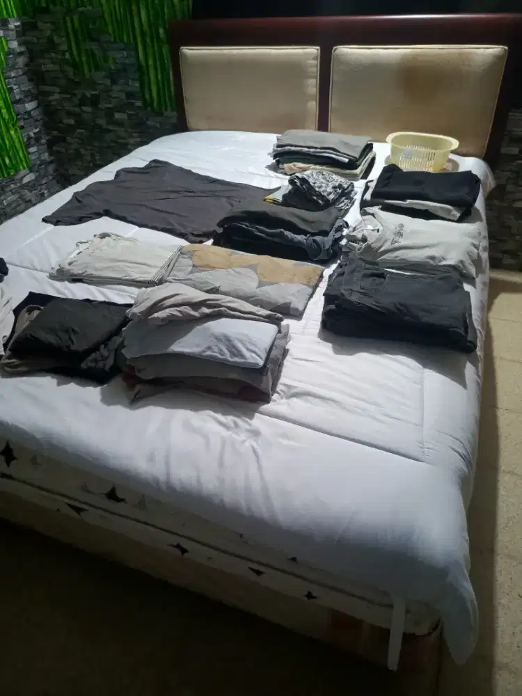 Spring Bed Gudho ukuran 160x200