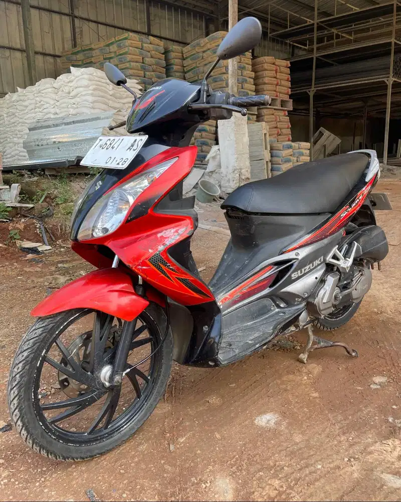 Suzuki skywave 125 a.n sendiri dari baru antik km rendah bekas dealer