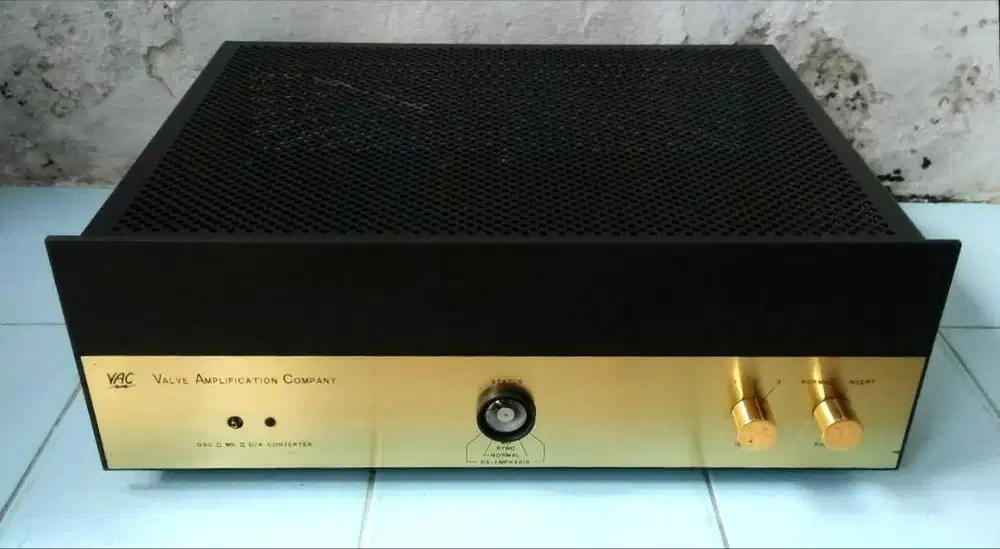 Valve Amplification Company (VAC)