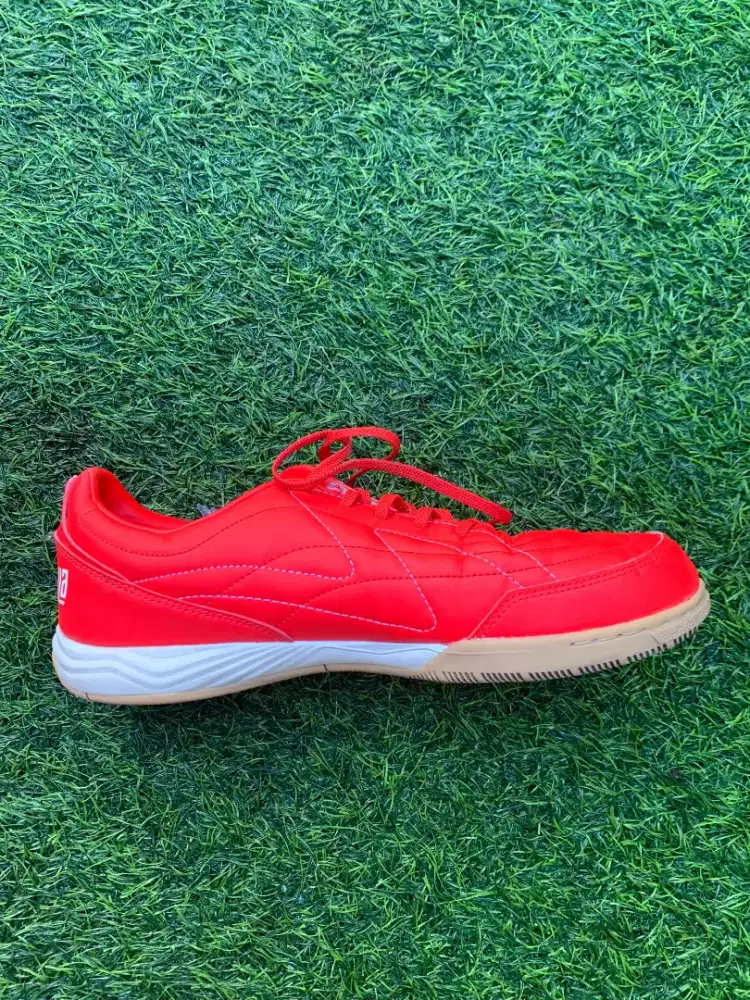 Sepatu futsal Specs Metasala Luminal - Red size 45