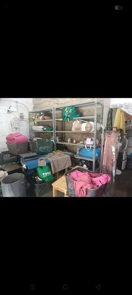 Dicari karyawan laundry perempuan