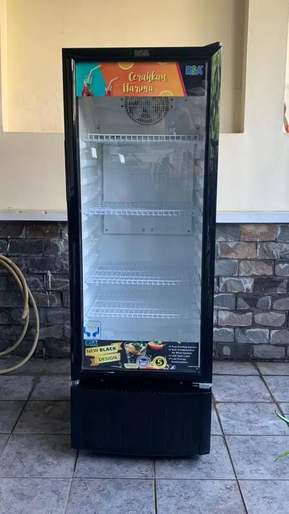 SHOWCASE COOLER RSA LEMARI PENDINGIN PINTU KACA AGATE-240.N