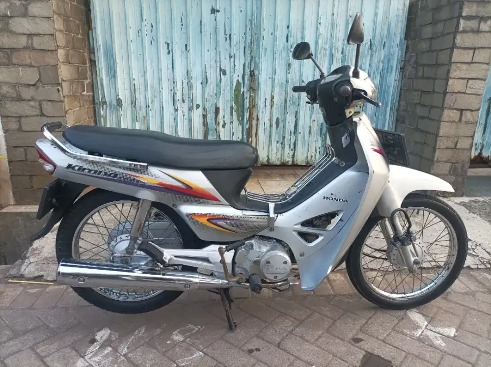 Honda Kirana 125 Asli Silver