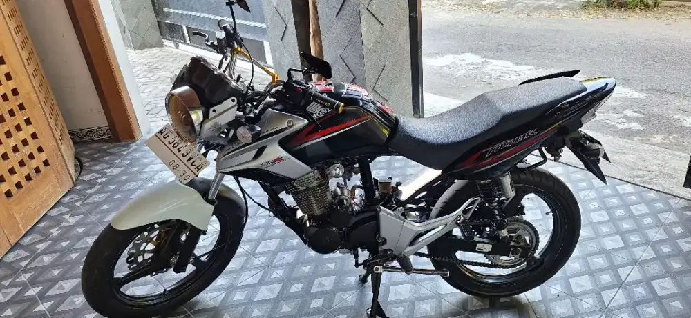 Honda tiger revo