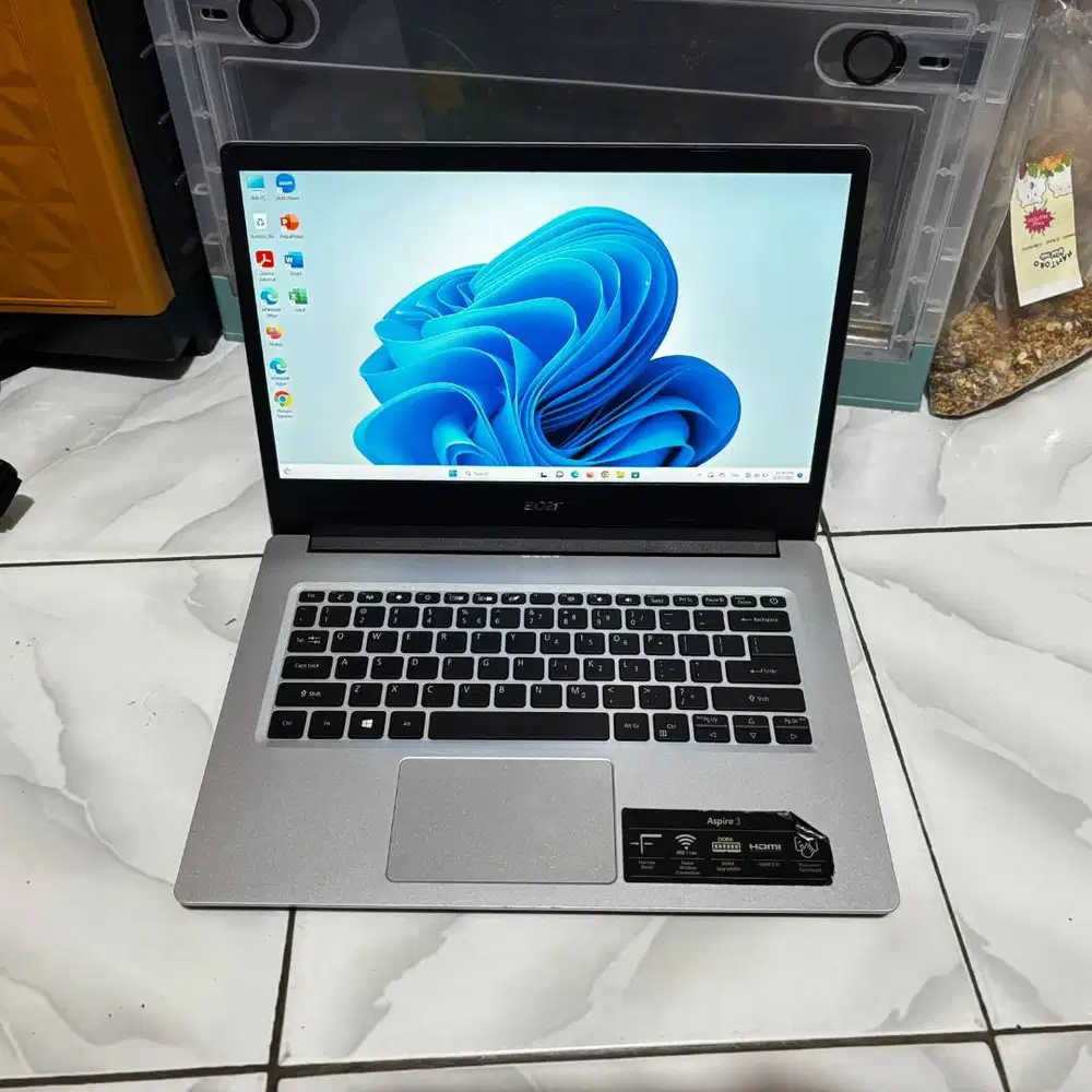 laptop acer aspire 3 intel pentium silver ram 4gb ssd 256gb masi segl