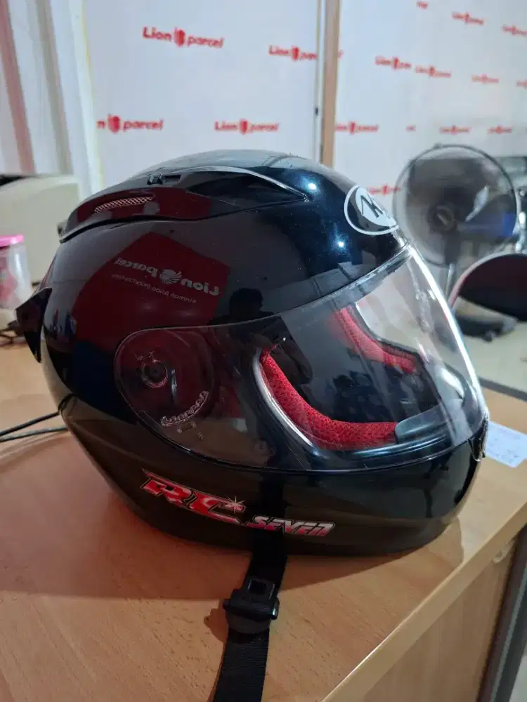 Di Jual Helm KYT RC7