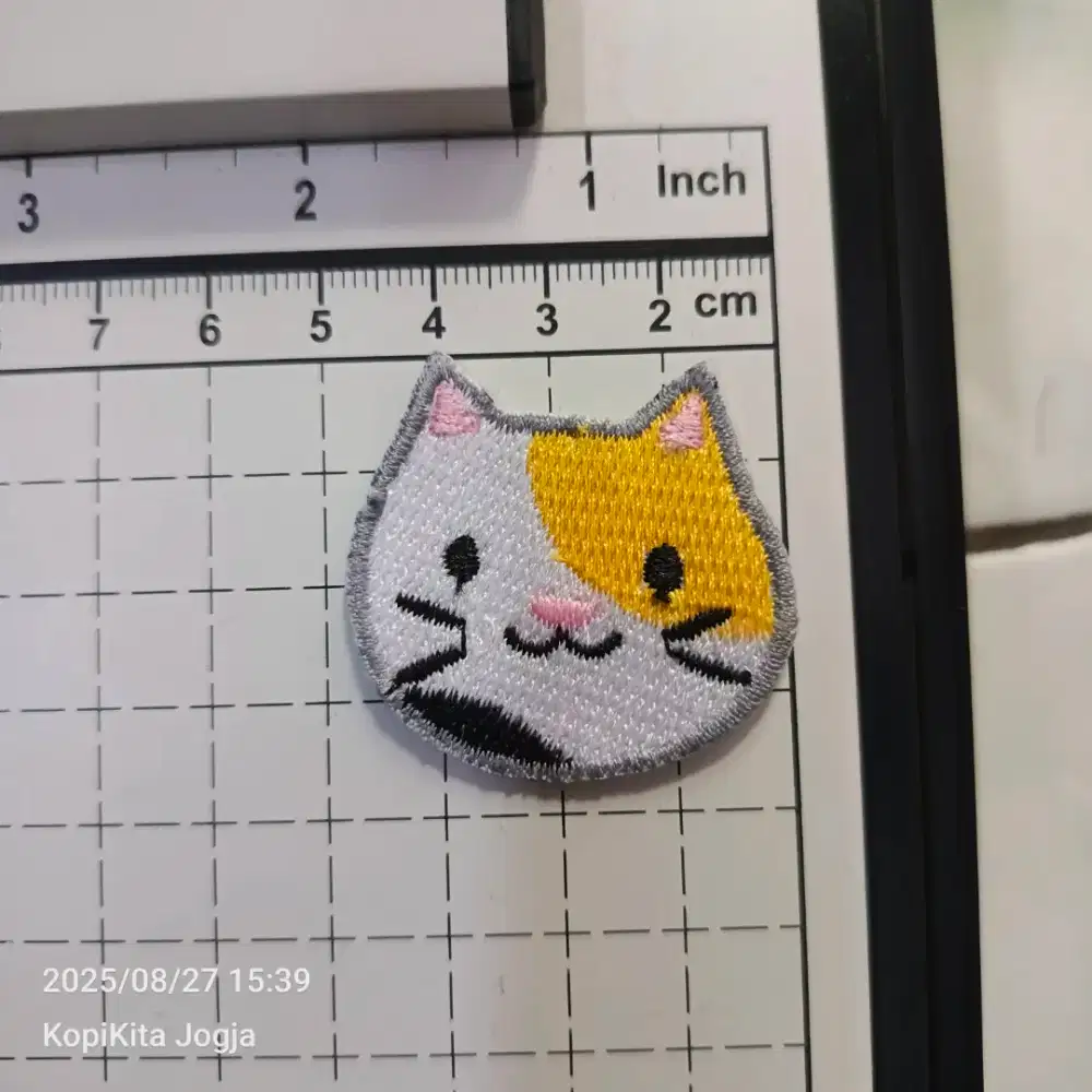 emblem patch bordir kucing belang