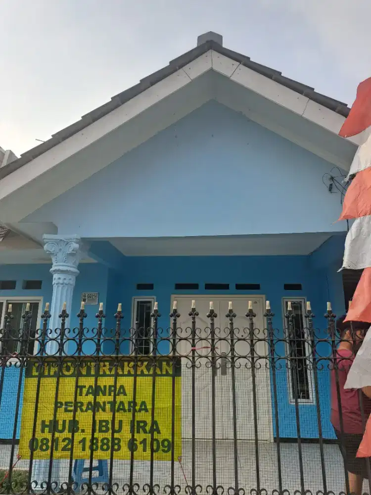 Disewakan Rumah Siap Huni - Luas Tanah 180m2
